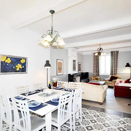 Semesterbostad Gorgeous In Thezan-des-Corbieres